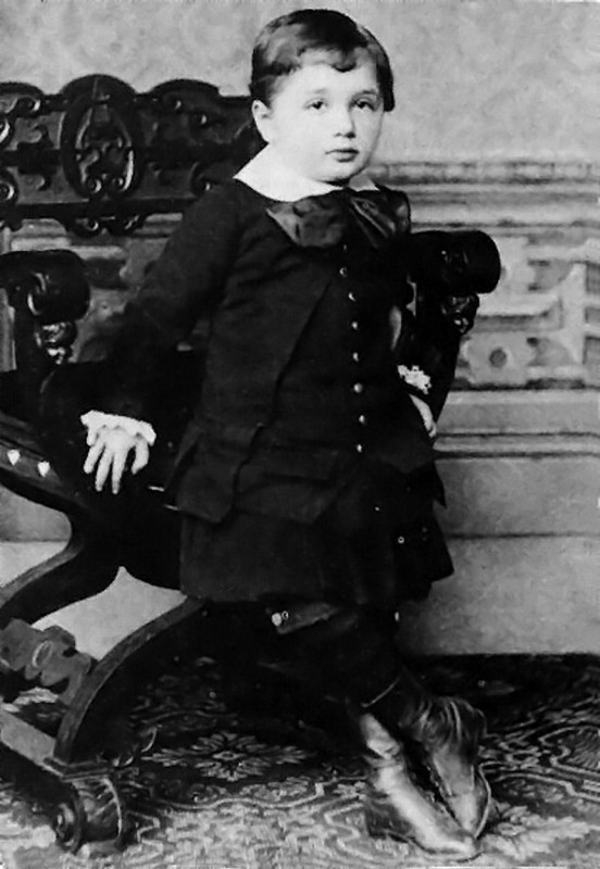Albert Einstein la 3 ani