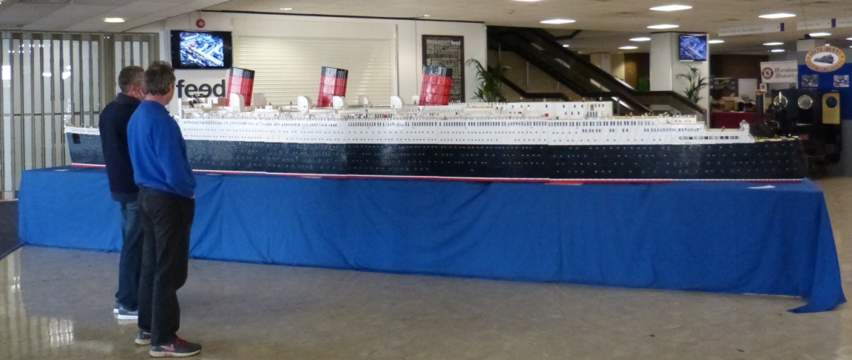 Queen Mary din Lego